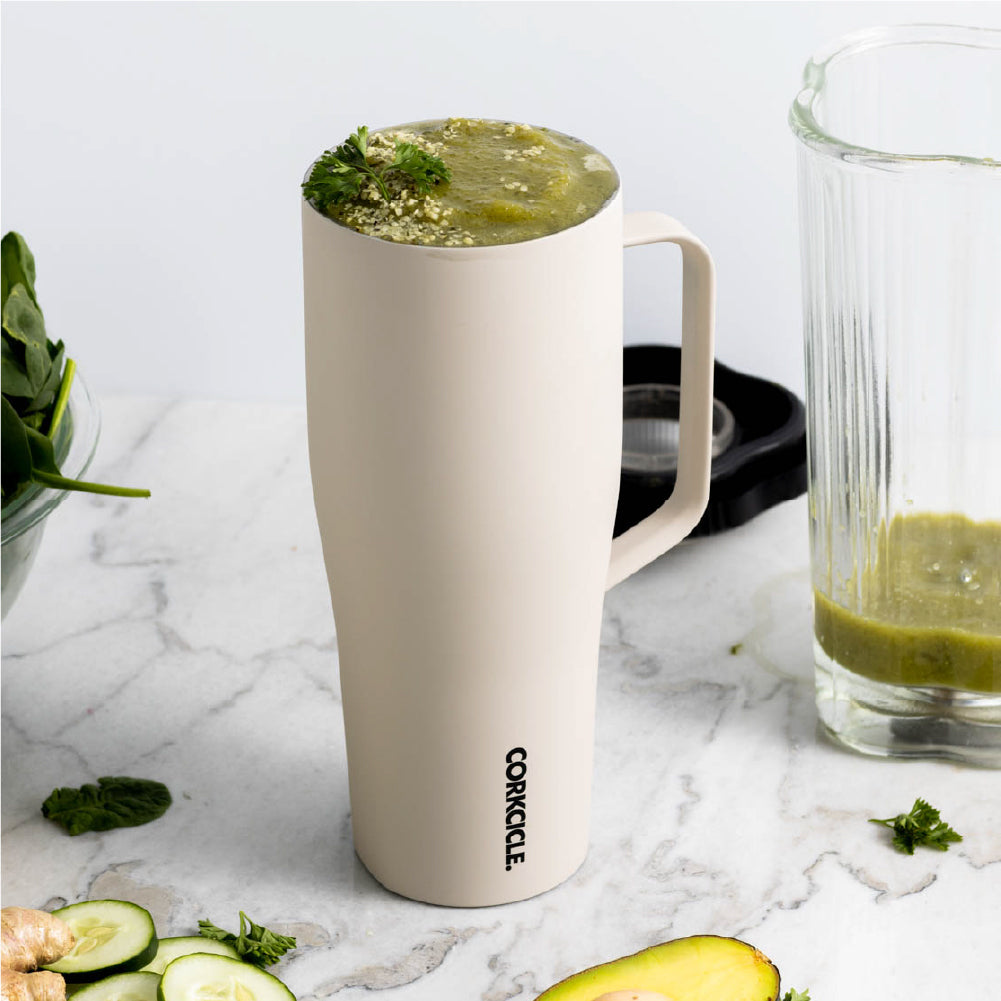 cold-cup-xl-i4 588f4a27c4cf--2230CLT-lifestyle.jpg
